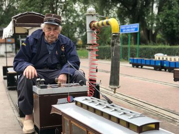 Jacques Streel, l'un des bénévoles de Petit Train à Vapeur de Forest Jacques Streel, l'un des bénévoles de Petit Train à Vapeur de Forest