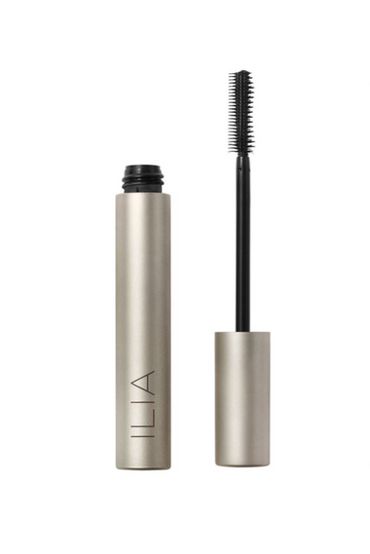 Un make-up nude et tout doux pour Noël Un make-up nude et tout doux pour Noël