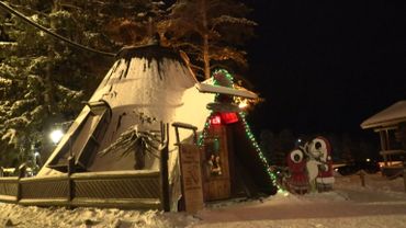 Tourisme de Noël en Laponie: le Père Noël rapporte de l'argent mais inquiète à la fois Tourisme de Noël en Laponie: le Père Noël rapporte de l'argent mais inquiète à la fois
