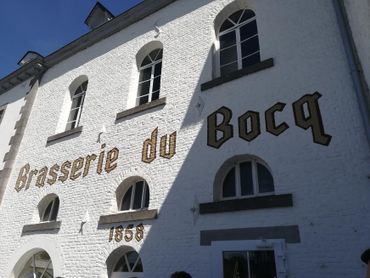Une journée sur l'île d'Yvoir et dans la vallée du Bocq. Les belles adresses Une journée sur l'île d'Yvoir et dans la vallée du Bocq. Les belles adresses