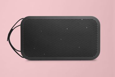 La BeoPlay A2 est commercialisée à 349 euros. La BeoPlay A2 est commercialisée à 349 euros.