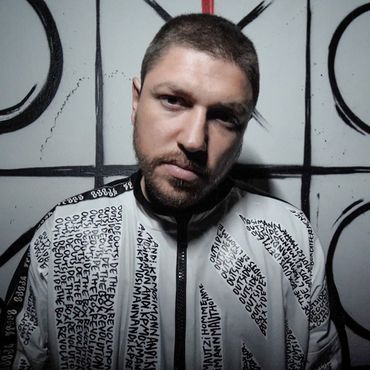 Un Mosimann sans limites sur son nouvel EP : "J'avais envie de tout m'autoriser" Un Mosimann sans limites sur son nouvel EP : "J'avais envie de tout m'autoriser"