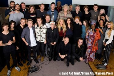 Vidéo: Chris Martin, Ed Sheeran, Ellie Goulding, Bono, Sam Smith... pour Band Aid 30 Vidéo: Chris Martin, Ed Sheeran, Ellie Goulding, Bono, Sam Smith... pour Band Aid 30