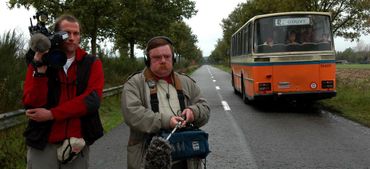 Le bus qui a servi sur le tournage de "Cow Boy" en 2007. Le bus qui a servi sur le tournage de "Cow Boy" en 2007.