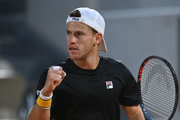 Diego Schwartzman, de vendeur de bracelets entre les matches à demi-finaliste royal à Roland-Garros Diego Schwartzman, de vendeur de bracelets entre les matches à demi-finaliste royal à Roland-Garros