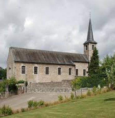 l'église Saint-Lambert à Mozet l'église Saint-Lambert à Mozet