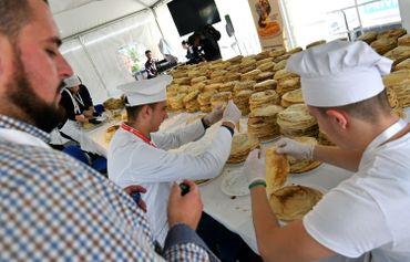 Le Guinness Book des records cuvée 2019 livre son lot d'exploits insolites (mais pas toujours d'une transcendante utilité) Le Guinness Book des records cuvée 2019 livre son lot d'exploits insolites (mais pas toujours d'une transcendante utilité)