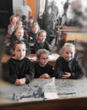 La balade de Carine : A l'école, comme autrefois La balade de Carine : A l'école, comme autrefois