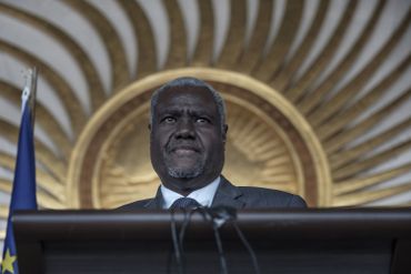 Moussa Fati Mahamat à Addis Abeba, le président de l'Union Africaine, en décembre 2018 Moussa Fati Mahamat à Addis Abeba, le président de l'Union Africaine, en décembre 2018