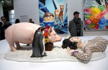 Jeff Koons condamné pour une contrefaçon du cochon des publicités Naf-Naf : l'oeuvre "Fait d'hiver" Jeff Koons condamné pour une contrefaçon du cochon des publicités Naf-Naf : l'oeuvre "Fait d'hiver"