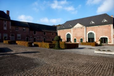 L'abbaye de La Paix-Dieu L'abbaye de La Paix-Dieu