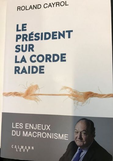 Le livre de Roland Cayrol Le livre de Roland Cayrol