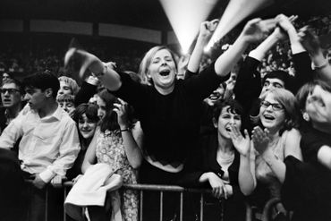 Fin des années 60, après des années de Beatlemania frénétique, le groupe ne joue plus devant public, et se concentre sur les albums studio Fin des années 60, après des années de Beatlemania frénétique, le groupe ne joue plus devant public, et se concentre sur les albums studio