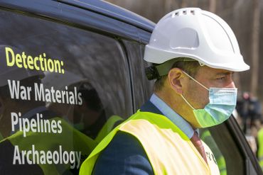 Bart De Wever, le bourgmestre d'Anvers (N-VA) était présent sur le chantier ce 2 avril 2021 Bart De Wever, le bourgmestre d'Anvers (N-VA) était présent sur le chantier ce 2 avril 2021