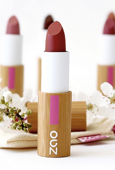 Rouges à lèvres et gloss bio et naturels : on a fait le test pour vous Rouges à lèvres et gloss bio et naturels : on a fait le test pour vous