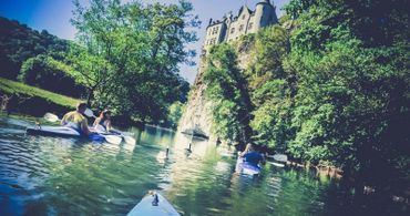 Les descentes en kayak ou en canoë de Dinant Evasion Les descentes en kayak ou en canoë de Dinant Evasion