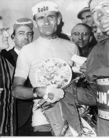 Bernard Van De Kerckhove après l'étape Liège-Roubaix Bernard Van De Kerckhove après l'étape Liège-Roubaix
