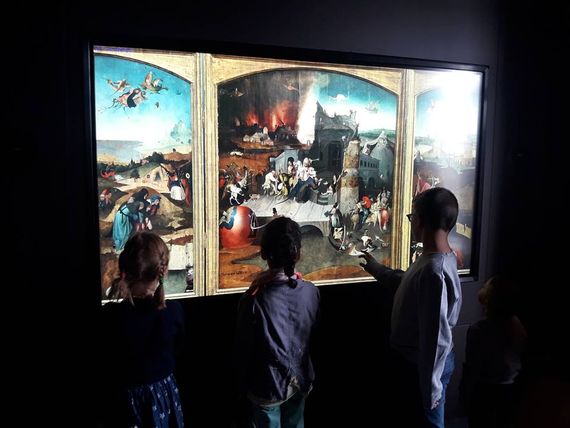 Mudia pour Musée didactique d’art. C’est un musée conçu pour intéresser les enfants dès le plus jeune âge et dédié aux grands courants artistiques de la Renaissance à nos jours avec plus de 300 œuvres d’une qualité exceptionnelle Mudia pour Musée didactique d’art. C’est un musée conçu pour intéresser les enfants dès le plus jeune âge et dédié aux grands courants artistiques de la Renaissance à nos jours avec plus de 300 œuvres d’une qualité exceptionnelle
