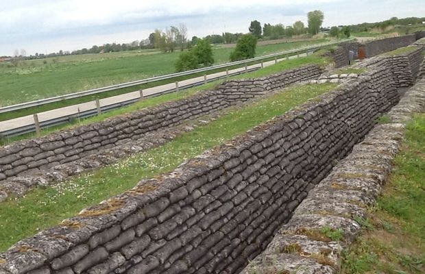 Dixmude, le Boyau de la Mort - Tous droits réservés ©
