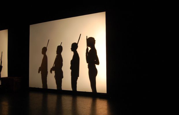 Spectacle d'ombres chinoises, par le groupe scolaire de Tertre-Villerot. - Tous droits réservés ©