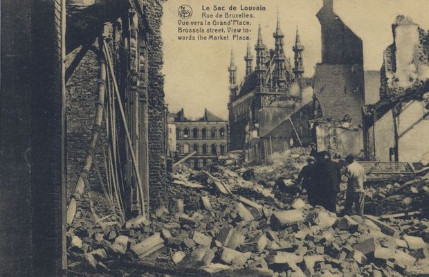 Carte postale, sac de Louvain - Collection privée, Monsieur Freddy Billiet ©
