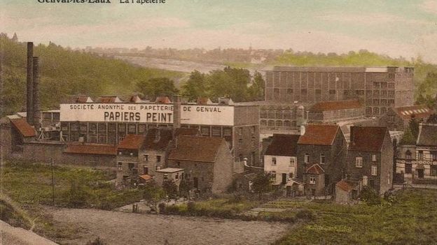 En 1911, les Papeteries de Genval voit le jour. A partir de 1923, elle se lance dans la production de Balatum En 1911, les Papeteries de Genval voit le jour. A partir de 1923, elle se lance dans la production de Balatum