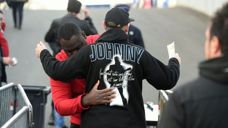 Johnny Hallyday Et La Belgique De Son Pere Une Relation Contrariee