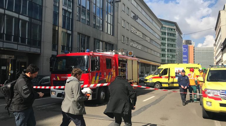 Alerte à La Bombe Tours Aujourd' Hui