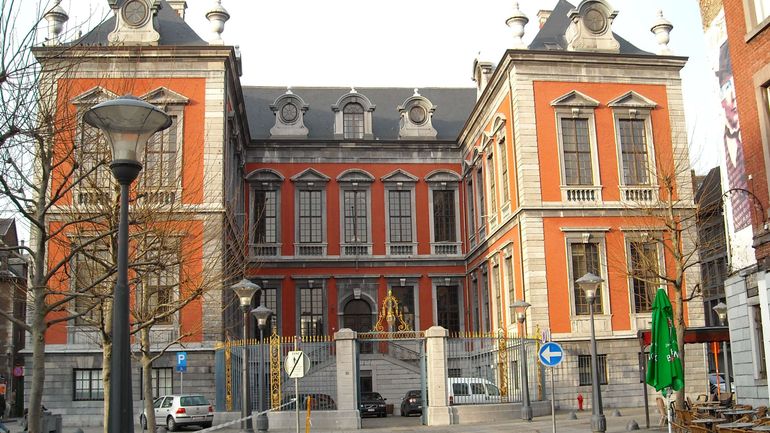 Liège: un bras de fer MR-cdH pour se marier au PS