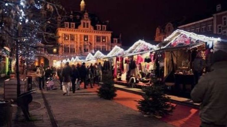 Le marché de noël à Namur c'est du 30 novembre au 31 décembre