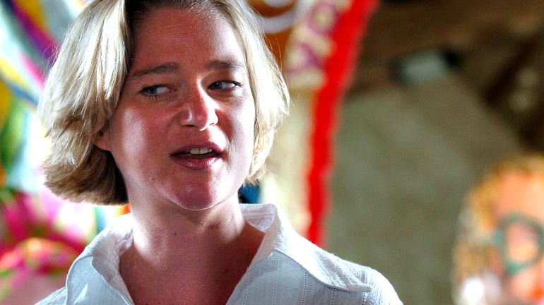 Le Plus Bel été Du Monde Delphine Perret Delphine Boël: la paternité doit-elle être génétique ou juridique?