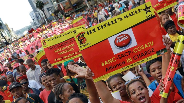 Afrique du Sud: les communistes envisagent d'abandonner le pacte électoral  avec l'ANC