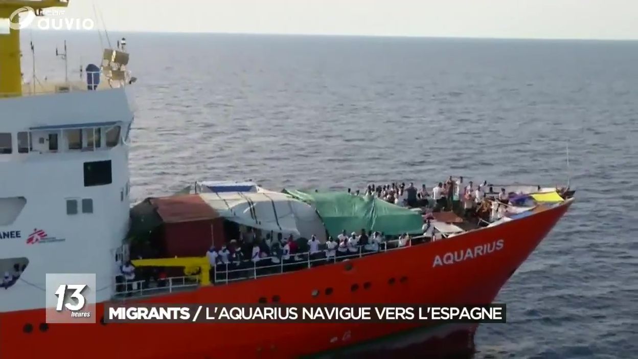 Le navire Aquarius navigue vers l'Espagne