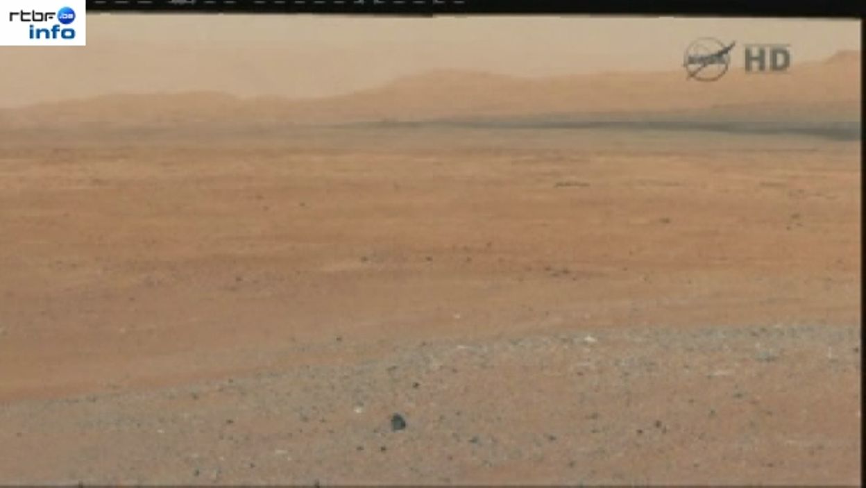 La NASA Publie Une Photo Panoramique De La Surface De Mars Avec La Plus ...