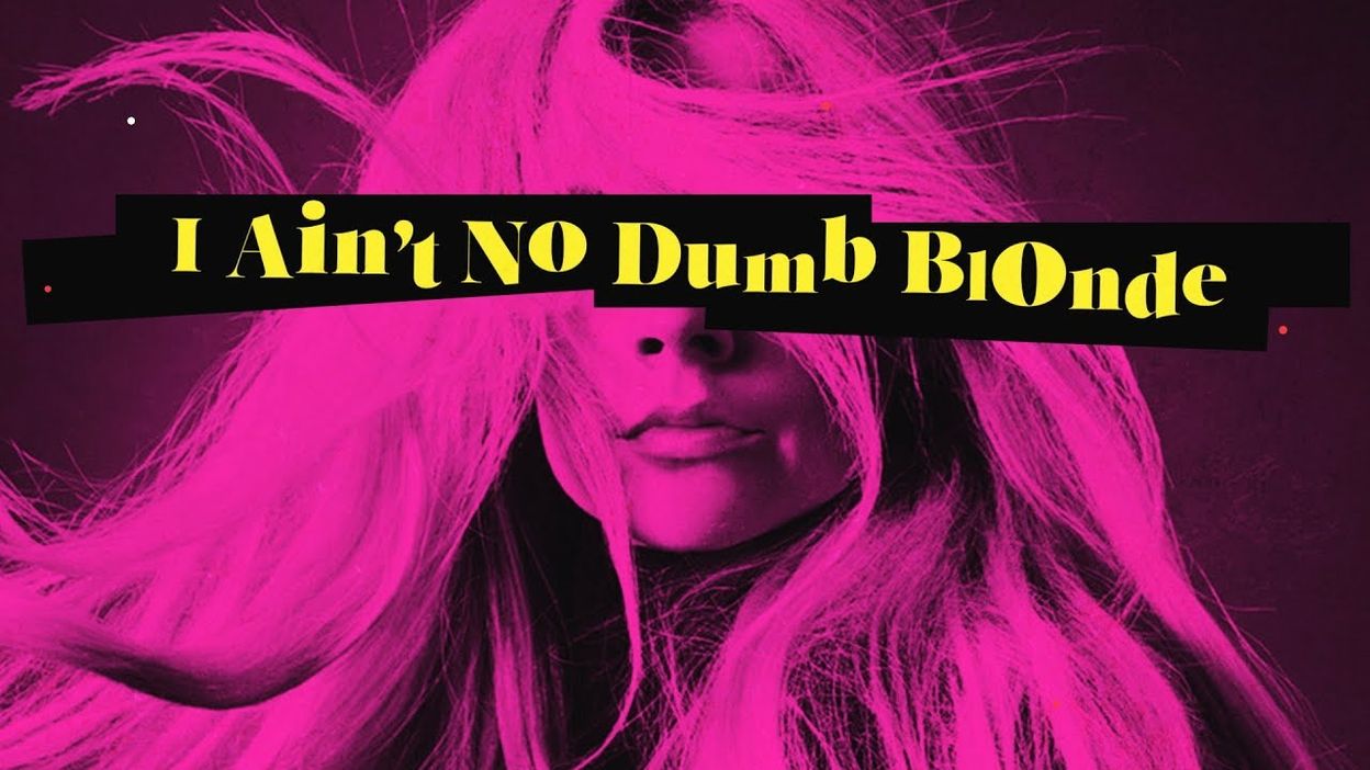 Avril Lavigne Feat Nicki Minaj Dumb Blonde Lyric Video 14