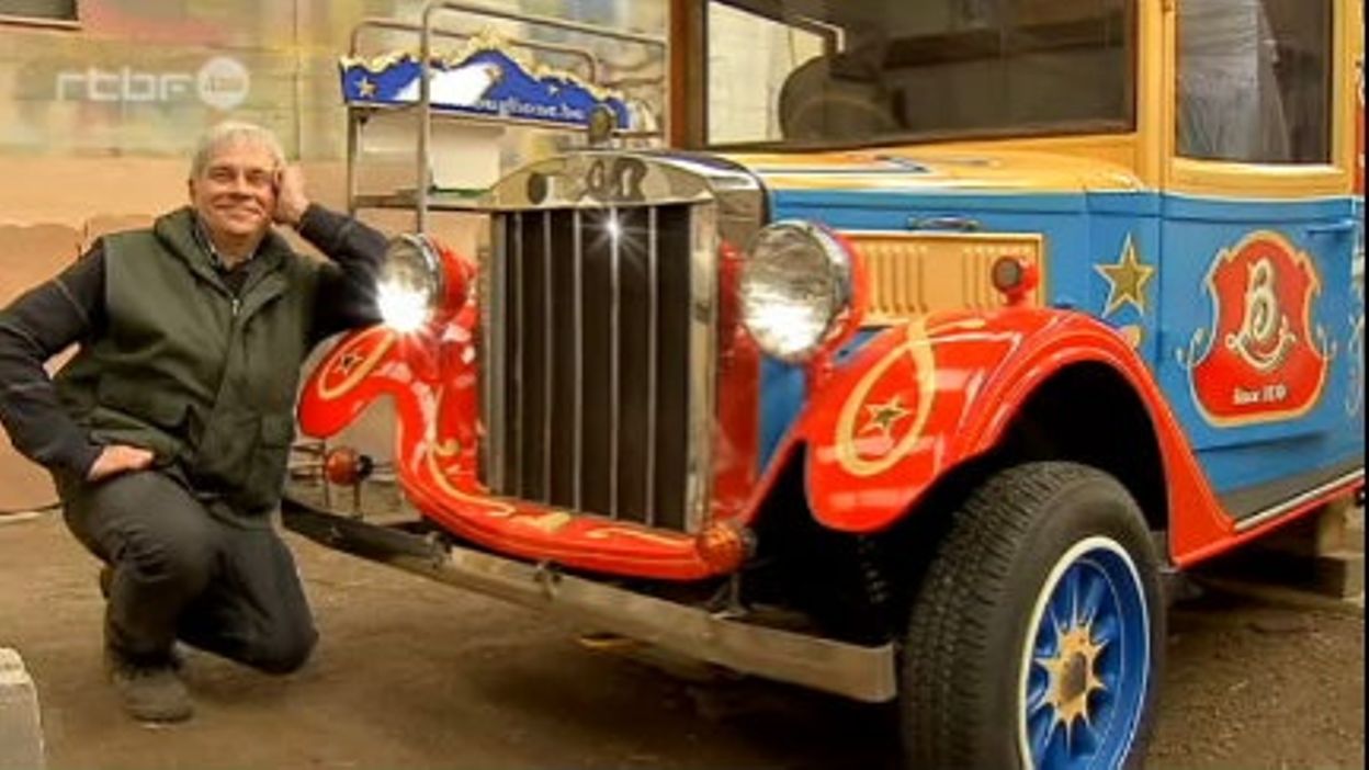 Portrait de Pierre Mainil, décorateur de cirque