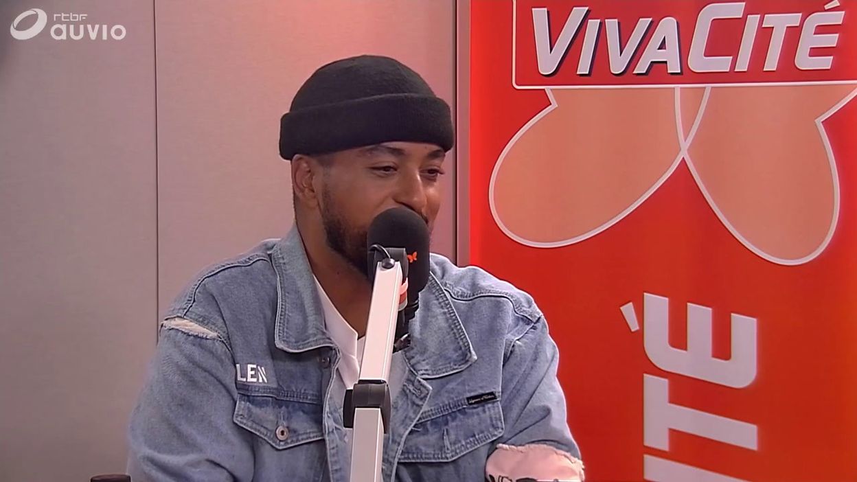Tip Top Tip Top Sur Auvio Quand t'es pas la, toi la, ou les mots font s'aimer les hommes si tu l'entends ca, je te pardonne quand t'es pas la, toi la ou les autres ont le coeur qui. rtbf
