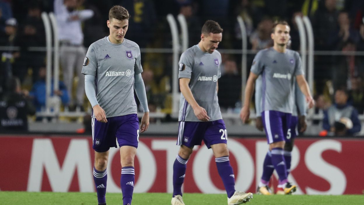 Le Fenerbahce De Valbuena Precipite L Elimination D Anderlecht