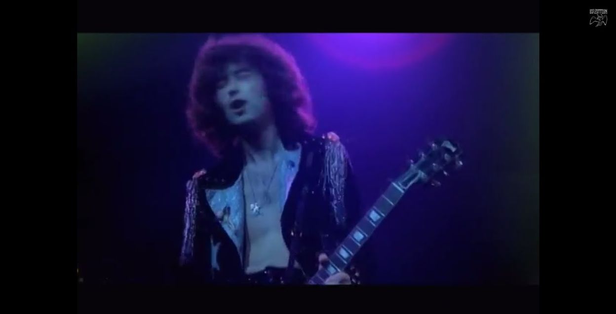 Led zeppelin black dog live in new york 1973 meet me at the bar