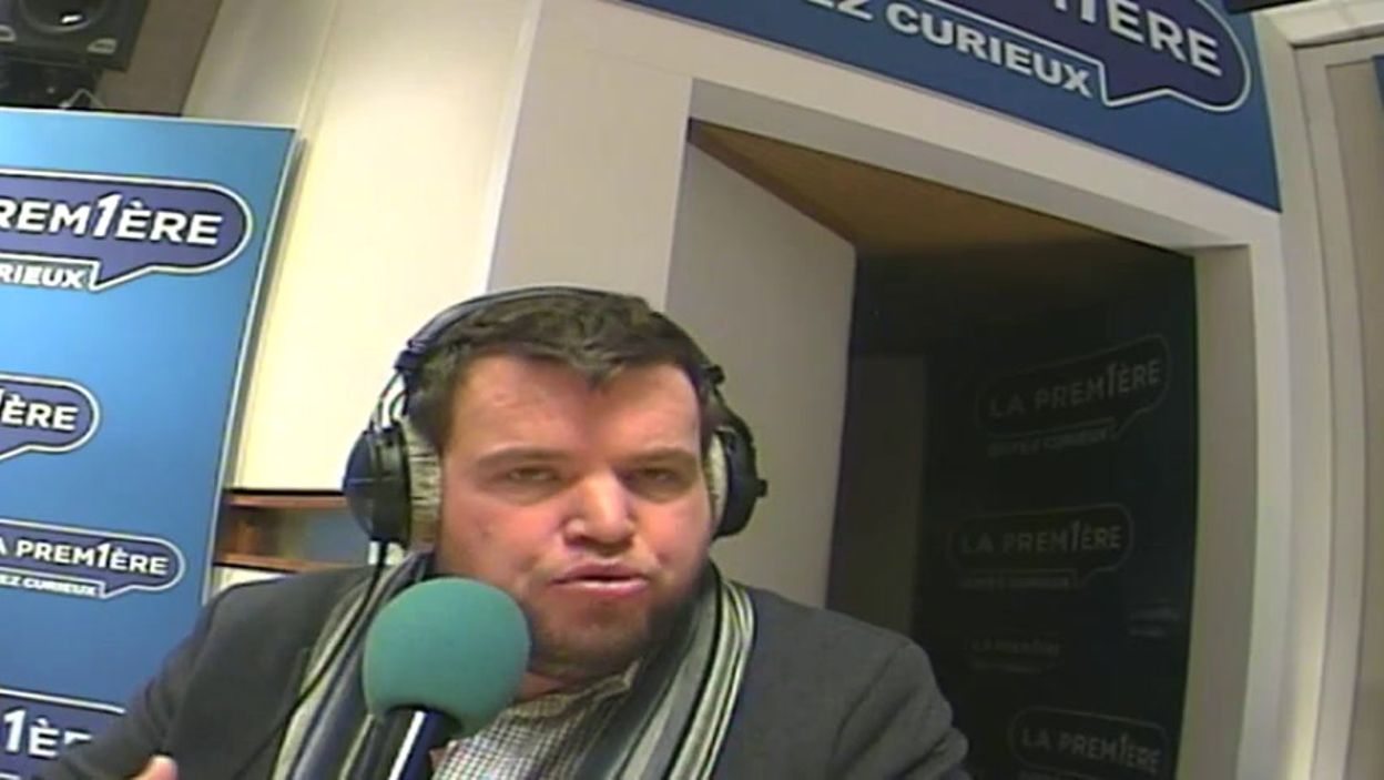 Le bras d'honneur au pacte d'excellence RTBF Actus