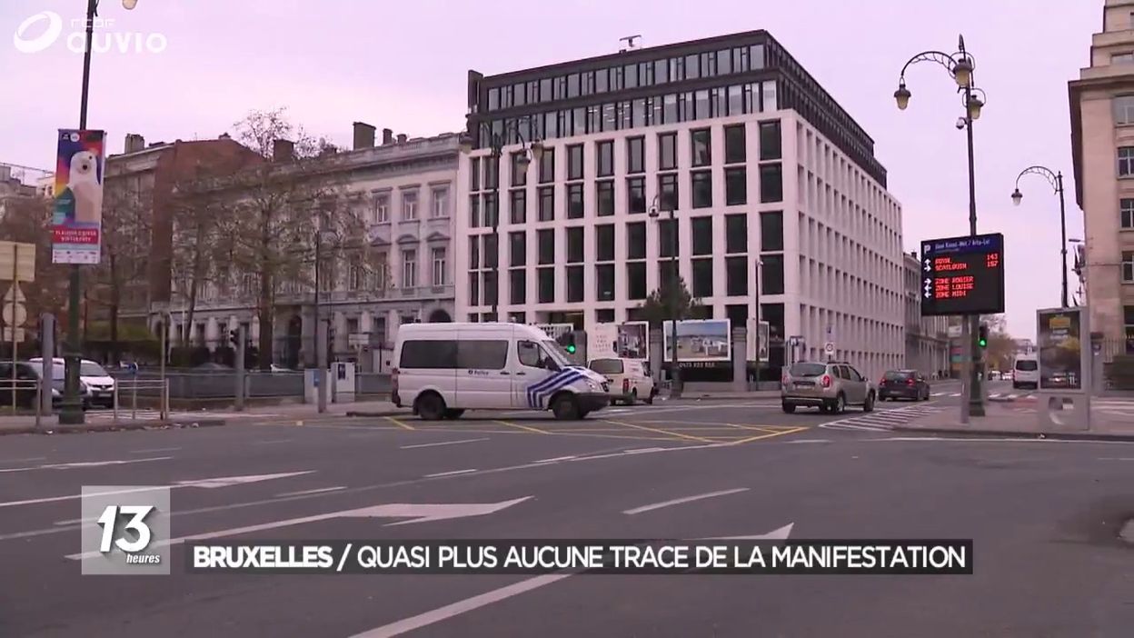 Dégâts Après La Manifestation D Hier 01122018