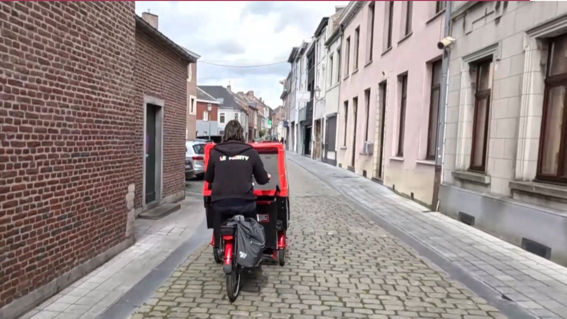 Genappe : un vélo taxi social conduit par des bénévoles