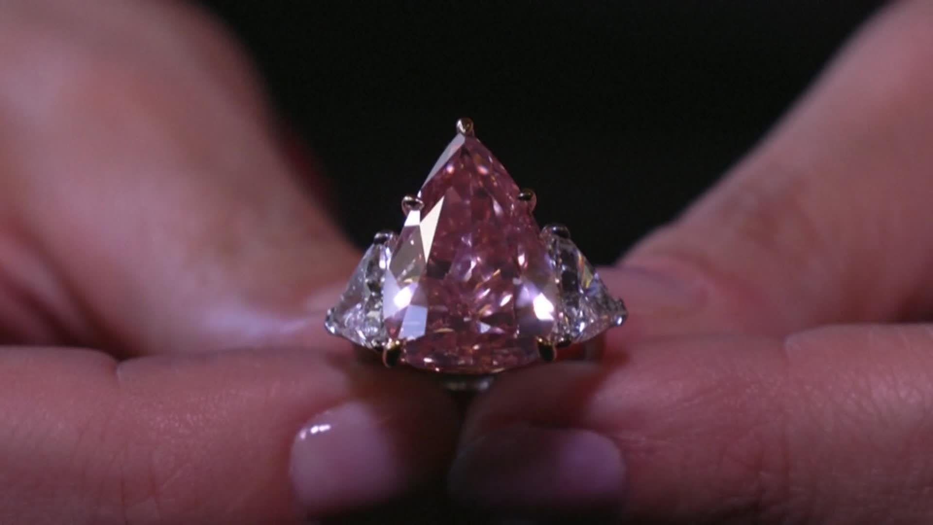 Un diamant d'une rare pureté mis aux enchères par le russe Alrosa 