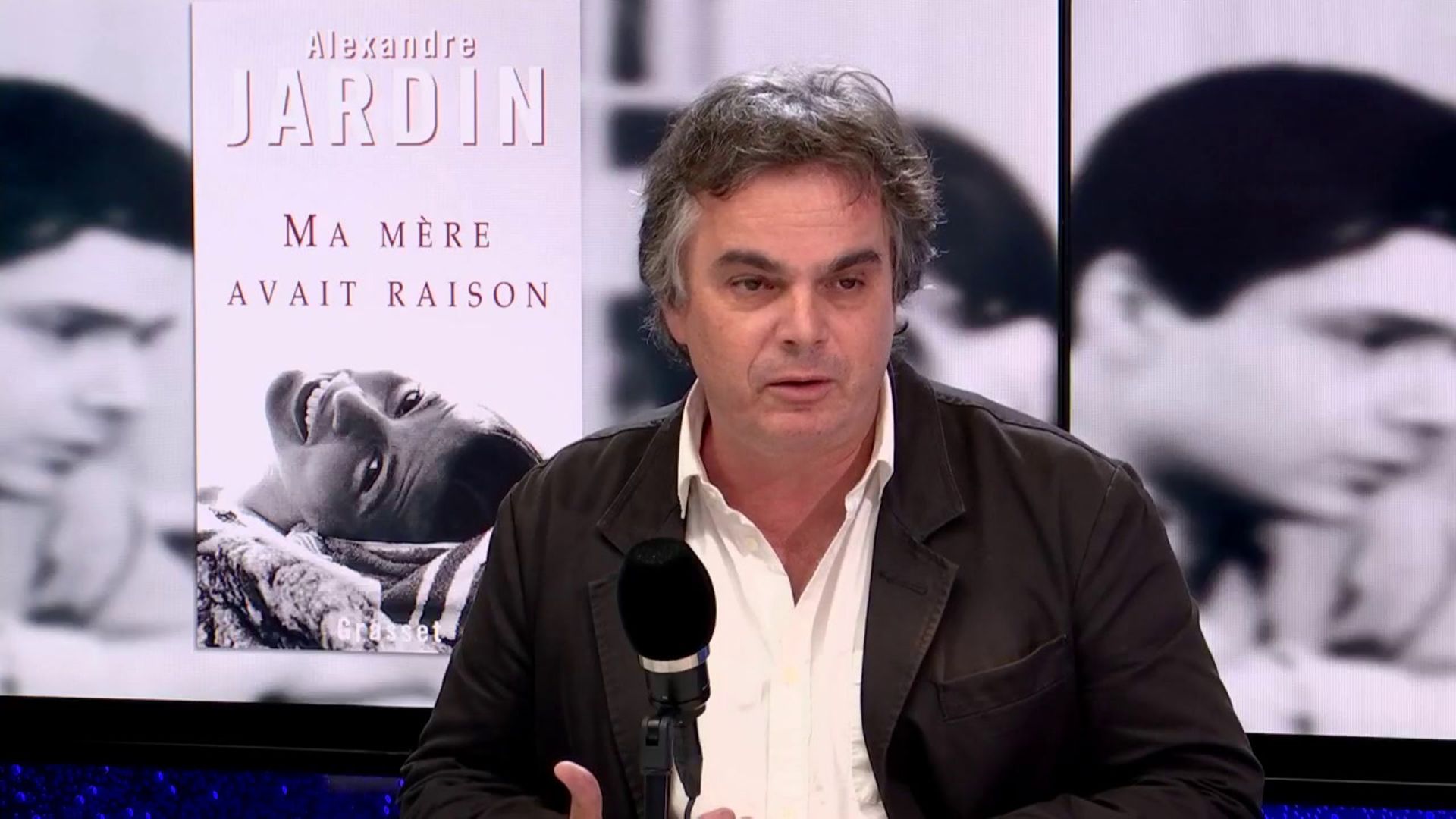 Alexandre Jardin parle de sa mère - Entrez sans frapper - Auvio