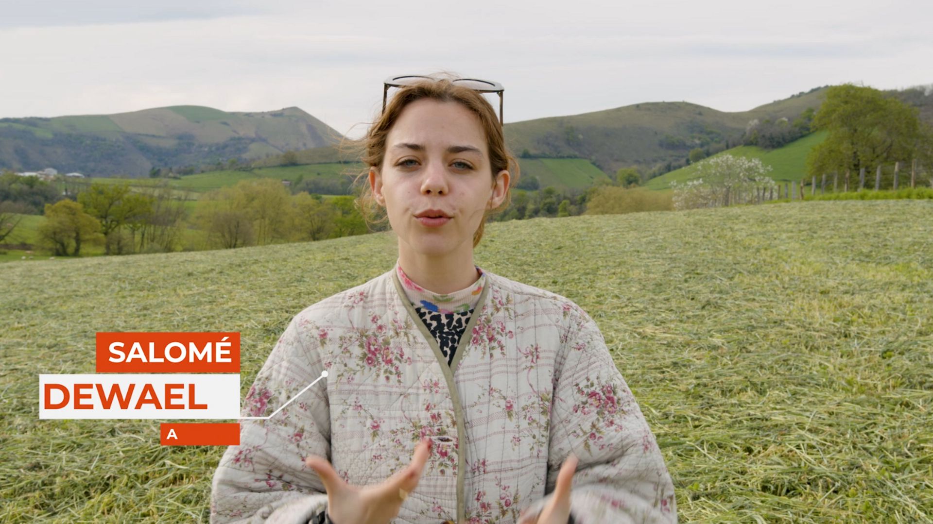 L’Echappée belge à la croisée des chemins entre Landes et Pays-Basque avec la comédienne Salomé Dewaels - L'Echappée Belge du beau Vélo de RAVeL
