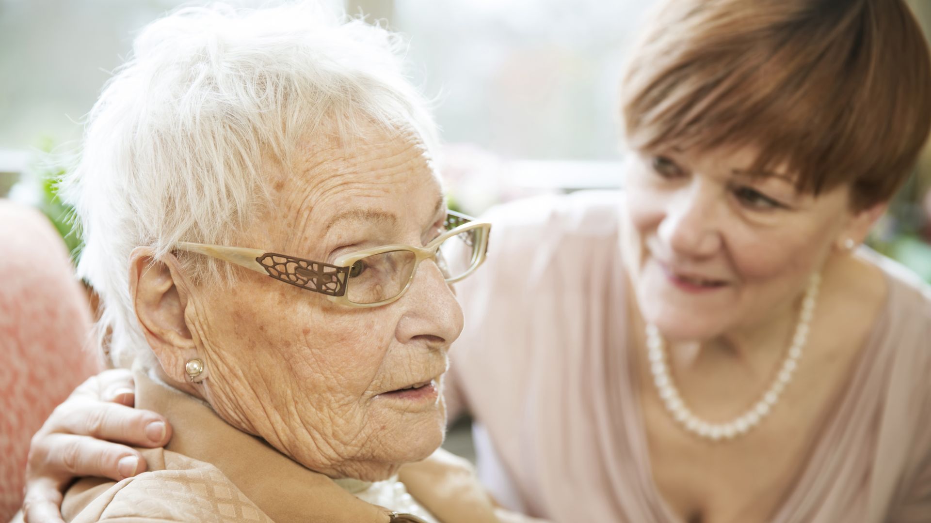 Briser Le Silence De La Maladie D’Alzheimer : Comprendre, Traiter Et ...